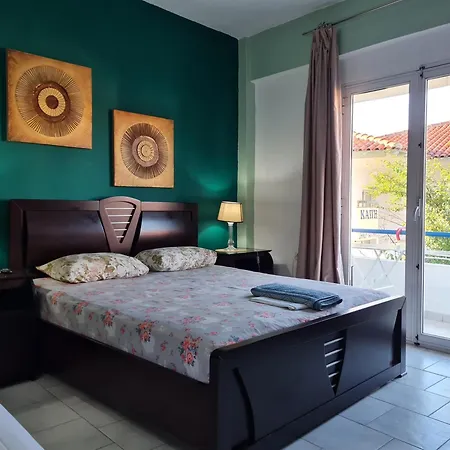 Comfortable Double-floor Flat By The Sea In Pefkoxori